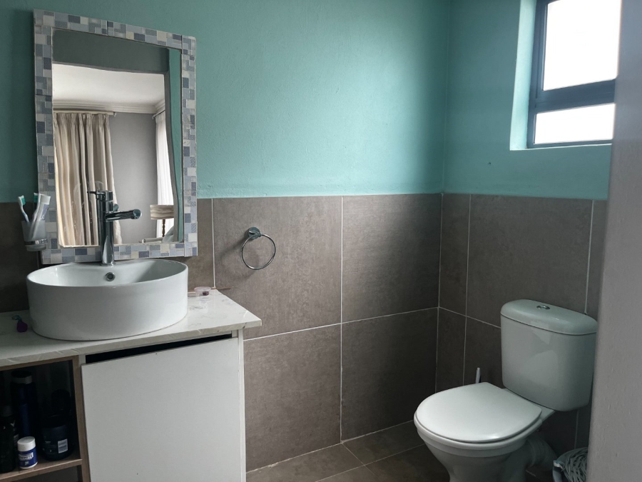 To Let 6 Bedroom Property for Rent in Seasons Lifestyle Estate North West